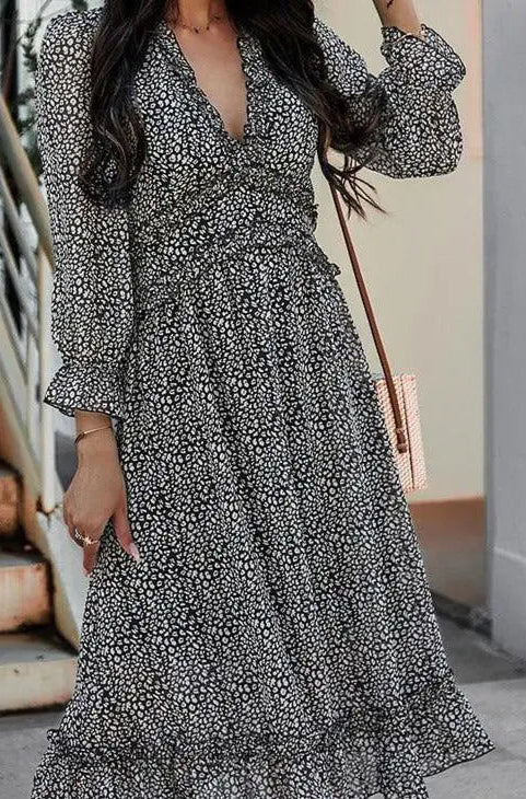 AVA Floral Dress with Butterfly Sleeve